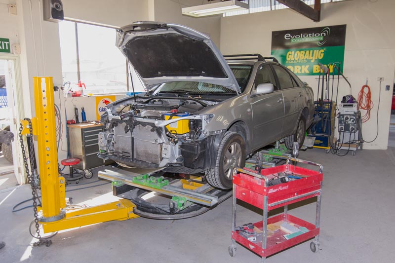 Evolution Crash Repairs Photos
